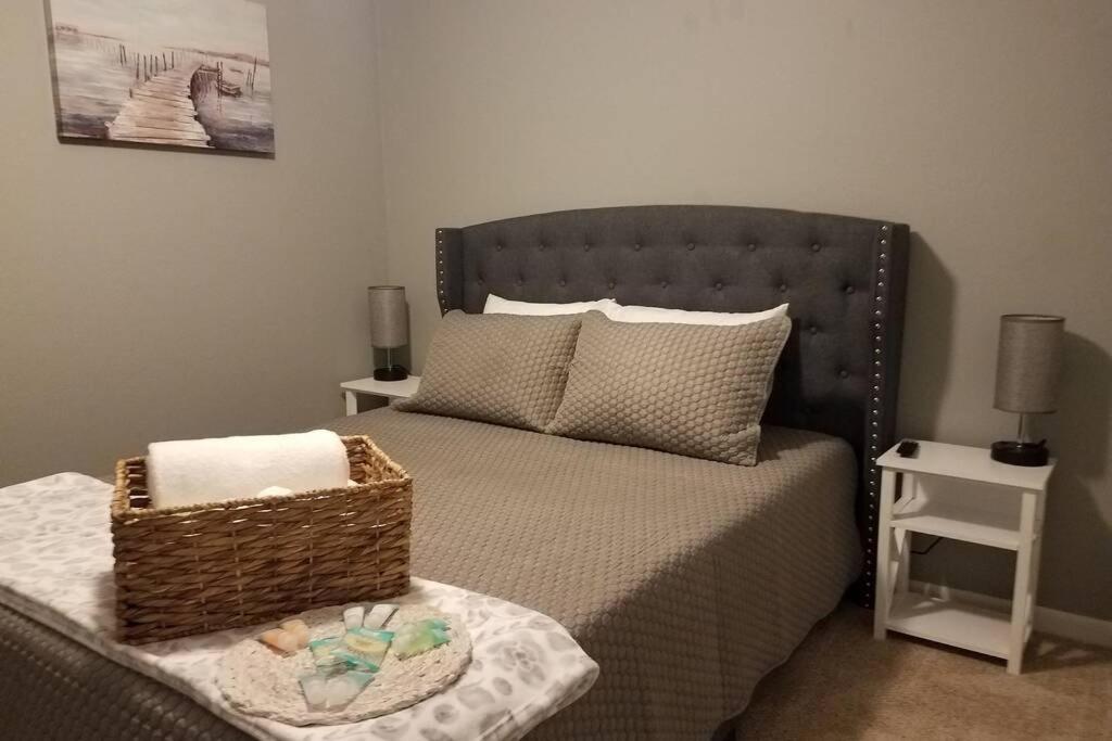 Cozy 3 Bed 2.5 Bath Located Near Busch Gardens Apartment Tampa Exterior photo
