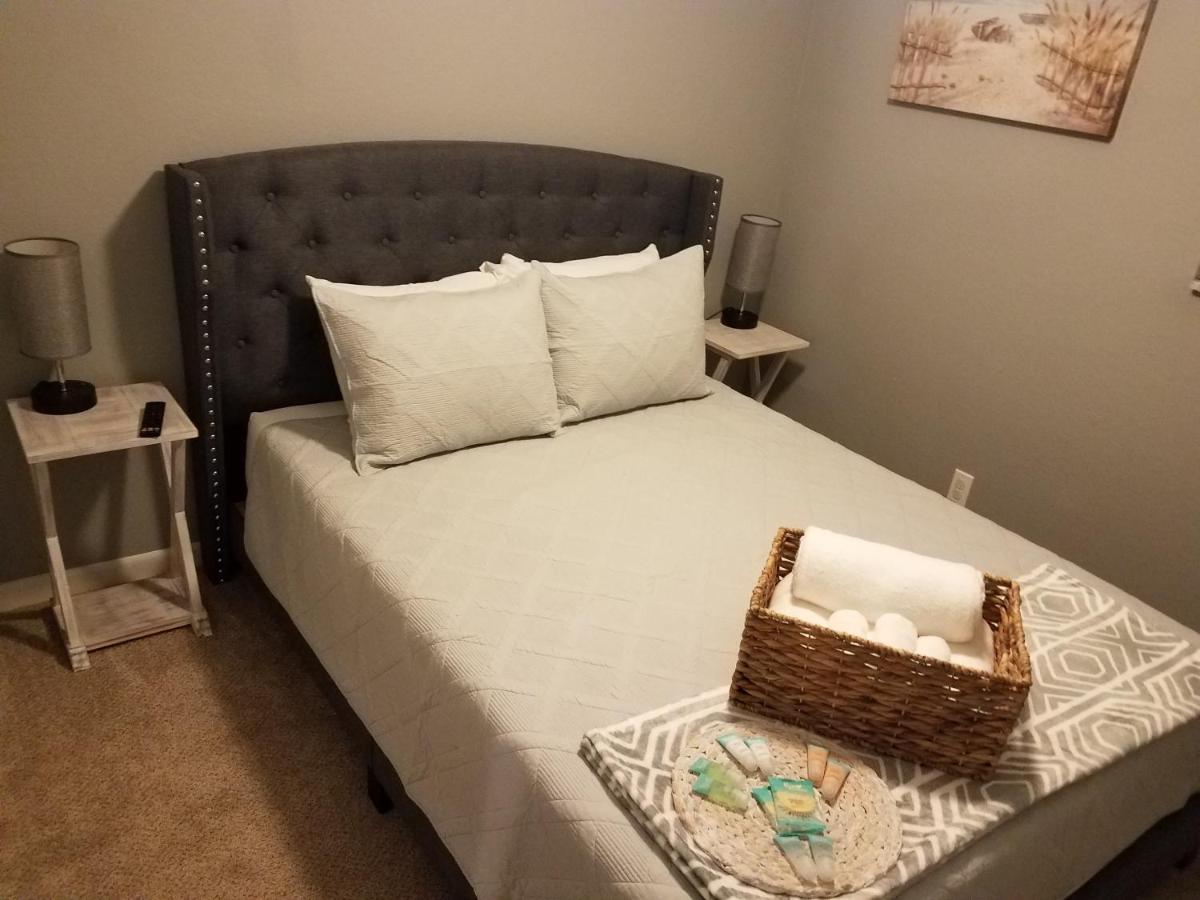 Cozy 3 Bed 2.5 Bath Located Near Busch Gardens Apartment Tampa Exterior photo